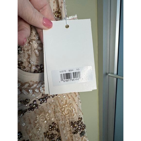 Mac Duggal NWT Bead Embellished A-Line Gown in Blush Size 10 - Picture 12 of 12